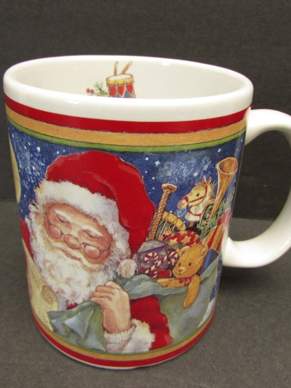 JCPenney Santa Claus Checking List Christmas Coffee Mug Betty Whiteaker Vintage
